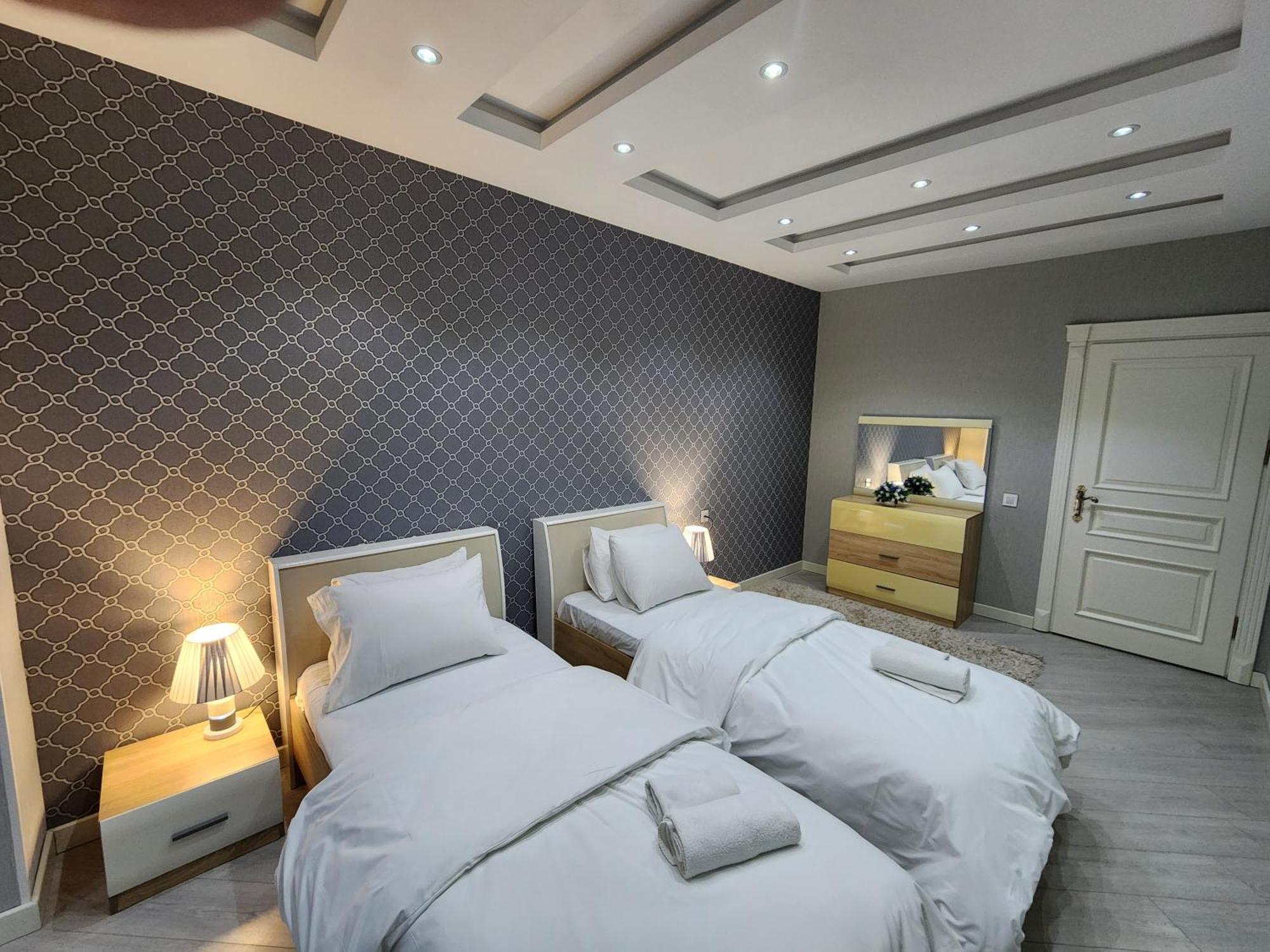 Park Azure Best Apartment Baky Esterno foto